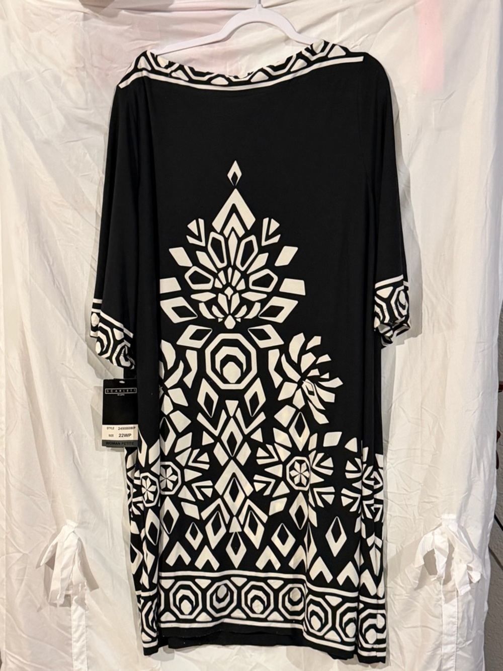 Scarlett Black and White Geometric Tunic